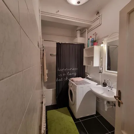 Appartement Tranquil With Aircondition, Near Buda Castle Boedapest