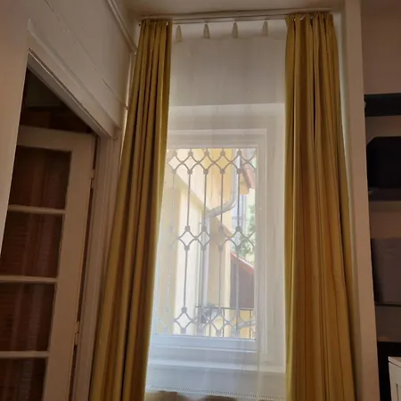 Apartmán Tranquil With Aircondition, Near Buda Castle *