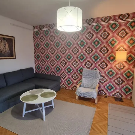 Tranquil With Aircondition, Near Buda Castle דירה בודפשט