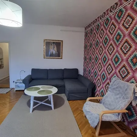 Tranquil With Aircondition, Near Buda Castle דירה *