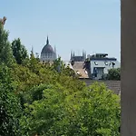 Tranquil With Aircondition, Near Buda Castle Daire *